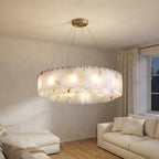 Lustre en albâtre rond à deux étages Diadème – mise en situation (visuel d’ambiance)