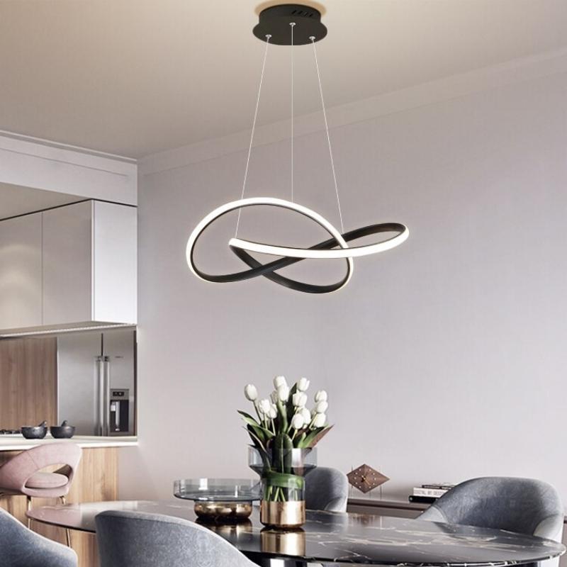 Suspension nœud torsadé en métal laqué noir Rinceau, finition noire