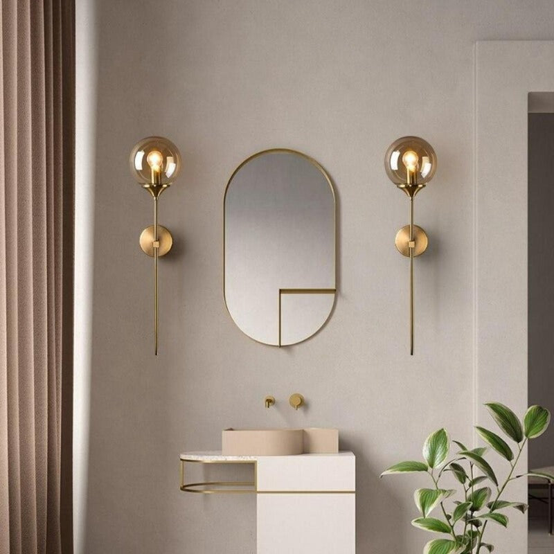 Applique murale trait doré et globe ambré Mirabelle – vue 4