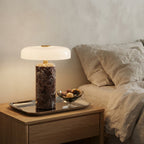 Lampe sans fil rechargeable en marbre Opéra – mise en situation (visuel d’ambiance)