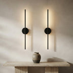 Applique murale noire platine ronde sans fil rechargeable Aubépine – mise en situation (visuel d’ambiance)