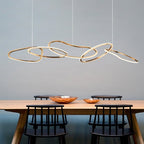 Lustre cinq lignes dorées entrelacées Sillage – vue 4