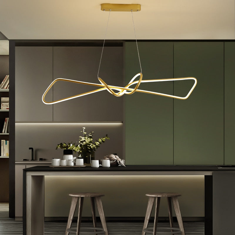 Lustre LED ligne incurvée en métal noir Paraphe, finition dorée – vue 3