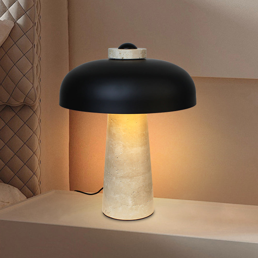 Lampe à poser en travertin style wabi-sabi dôme noir Dolmen