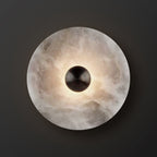 Applique murale ronde en albâtre cœur noir strié Ammonite