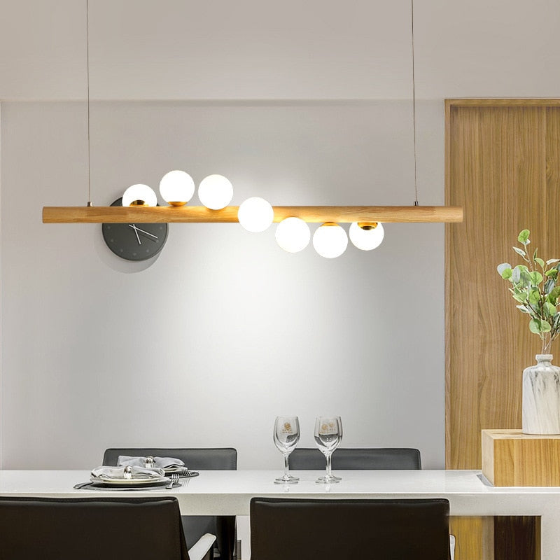 Lustre branche de bois poli à globes Lierre, coloris bambou