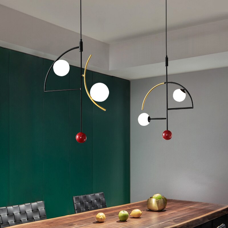 Lustre arcs en métal noir et globes en verre Trapèze