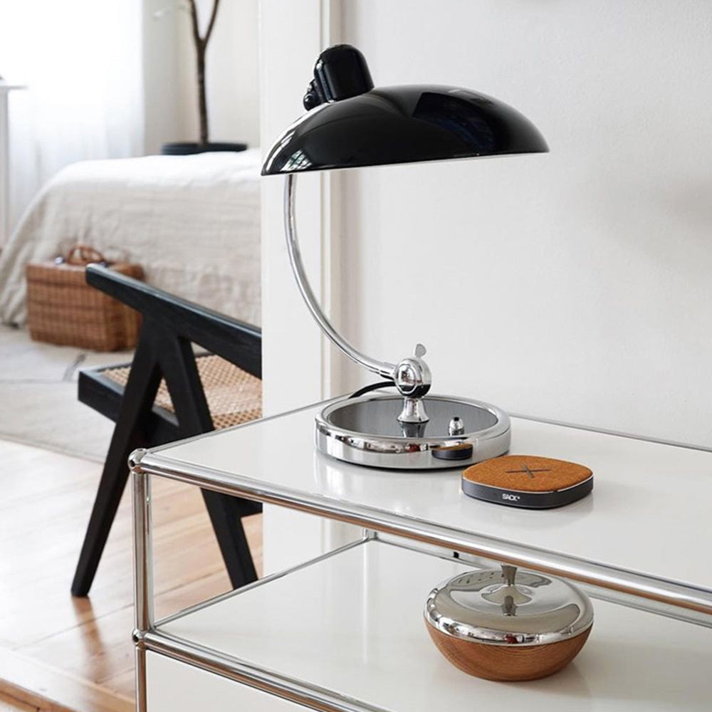 Lampe à poser ronde abat-jour dôme noir bras chromé Gramophone
