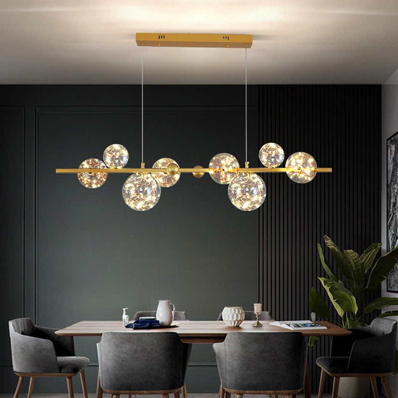 Lustre doré linéaire à globes Myriade, finition dorée