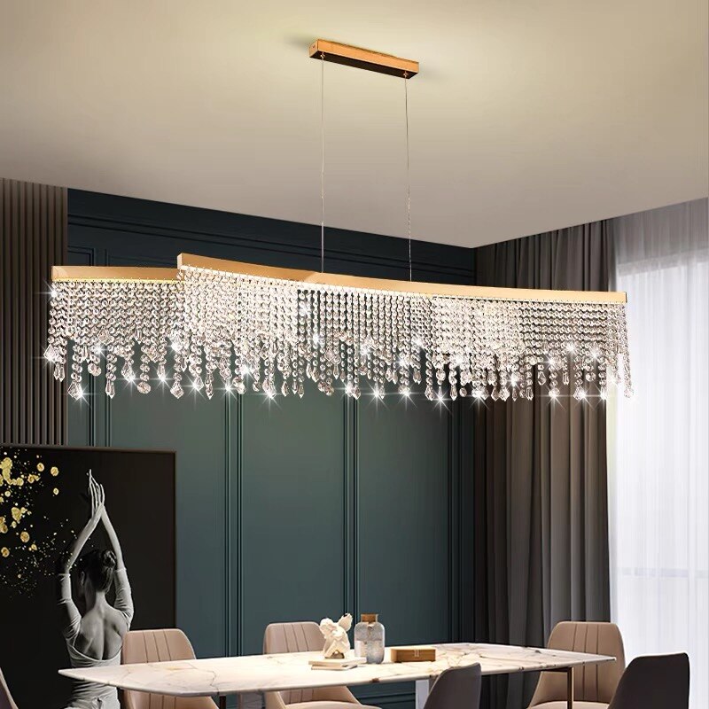 Lustre couronne de pampilles en cristal Tiare