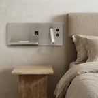 Applique murale liseuse à tablette sans fil rechargeable Corniche – mise en situation (visuel d’ambiance)