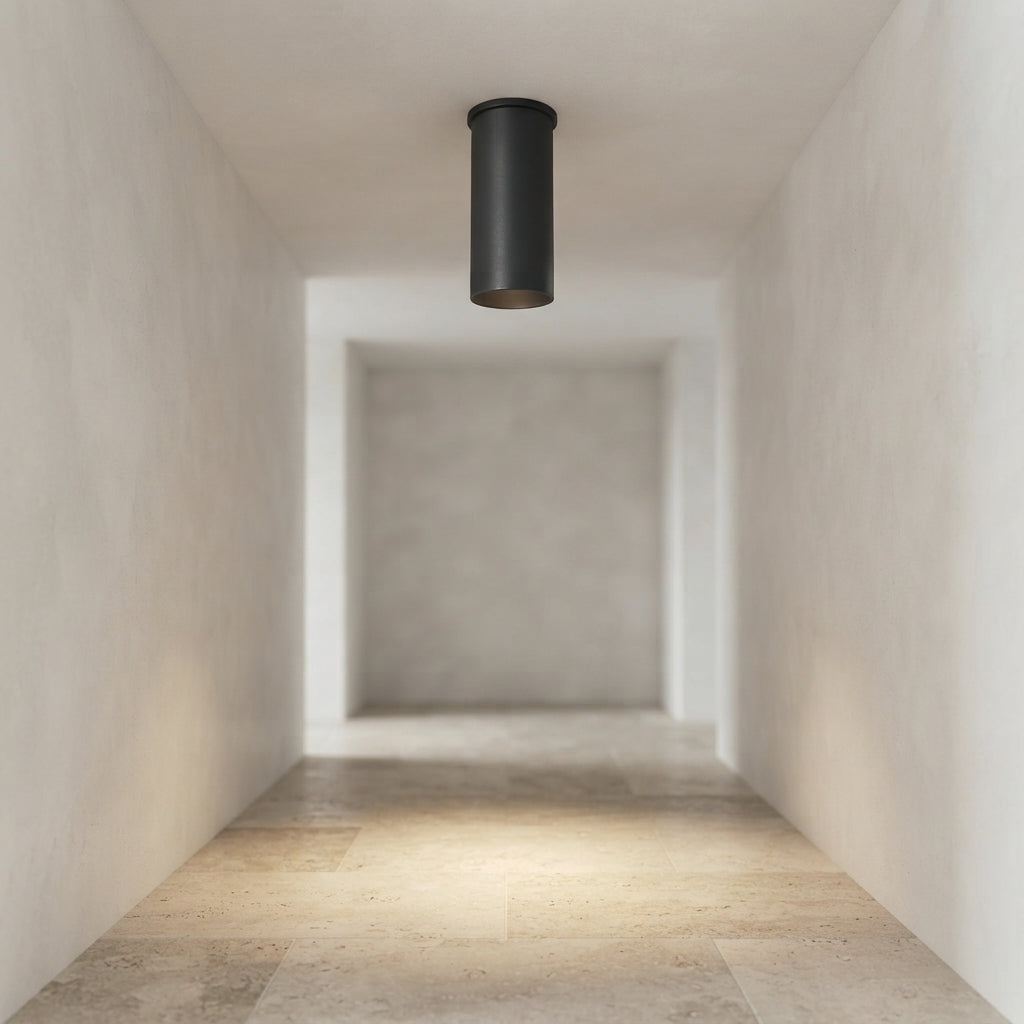Spot cylindrique en aluminium noir Nova – mise en situation (visuel d’ambiance)