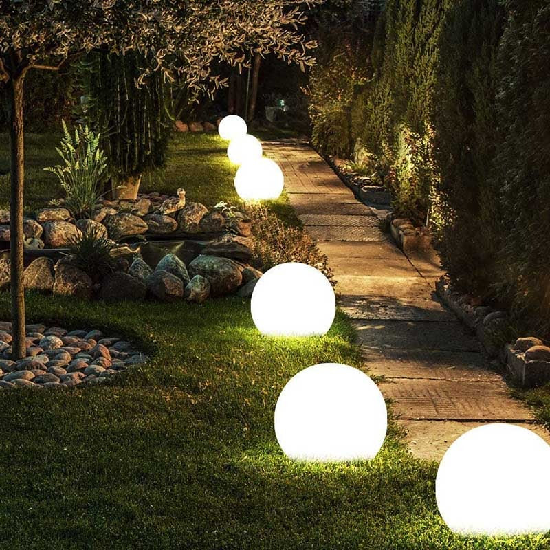 Lampe à poser d'extérieur sphère lumineuse blanche Nymphéa – vue 4