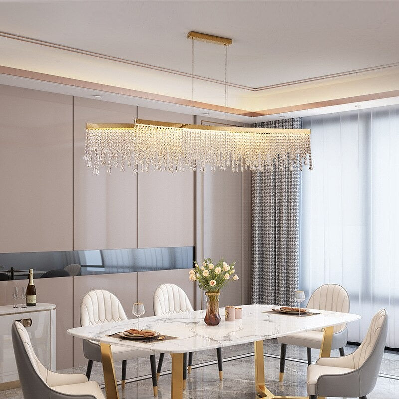 Lustre couronne de pampilles en cristal Tiare, finition dorée – vue 5