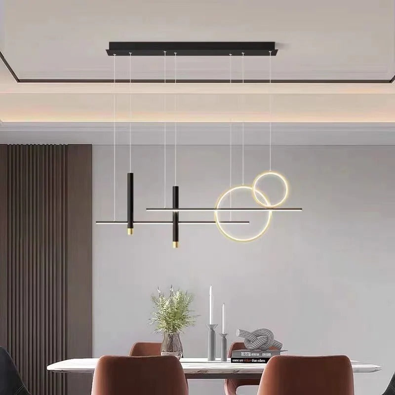 Lustre barre dorée à anneaux croisés et cylindres Sonate – vue 5