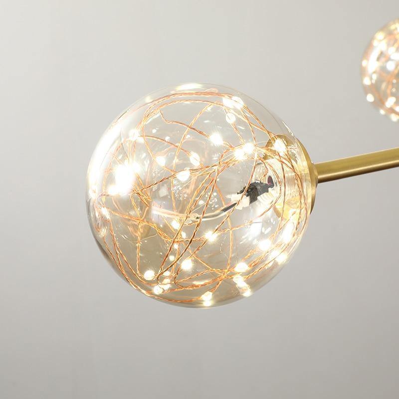 Suspension sphères en acrylique et métal doré en grappe Roulade – vue 4